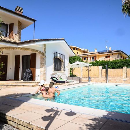 Villa Klaudja Pianella  エクステリア 写真